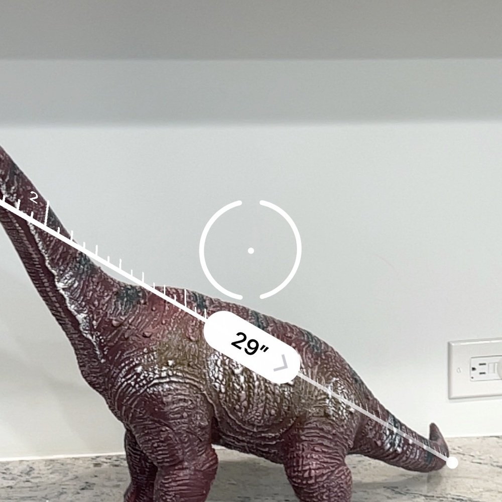 Large dinosaur makes noises - Picture 5 of 5